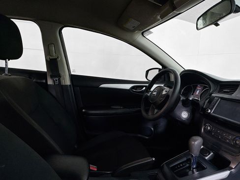 Used 2019 Nissan Sentra S image 25