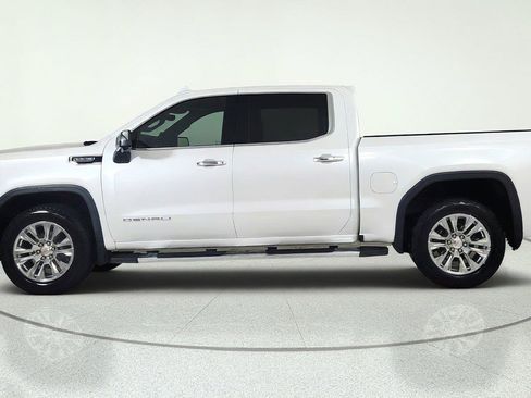 Used 2024 GMC Sierra 1500 Denali w/ Technology Package AWD/4WD image 4