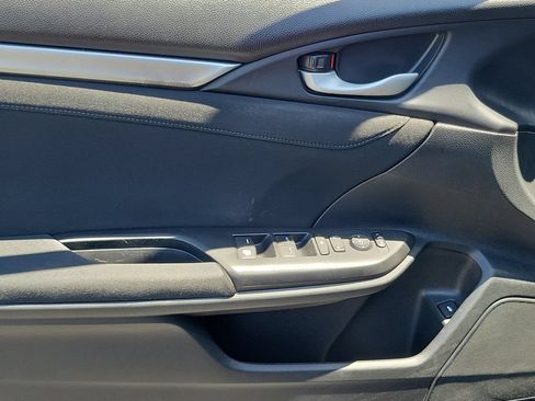 Used 2017 Honda Civic EX image 18