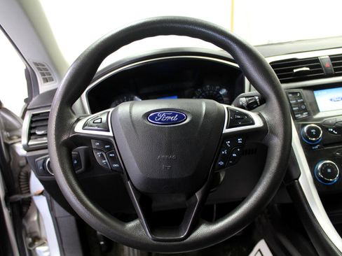 Used 2016 Ford Fusion S image 8