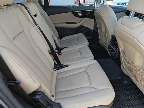 Used 2023 Audi Q7 3.0T Premium Plus image 35