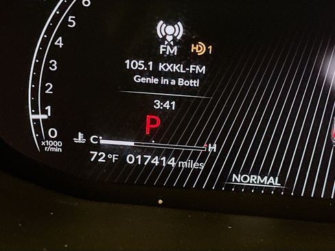 Used 2025 Acura MDX SH-AWD image 19