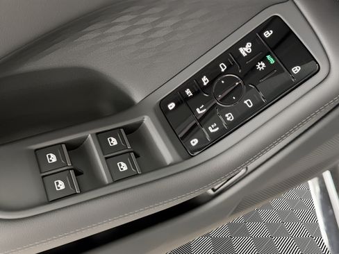 New 2026 Audi A6 Premium Plus AWD/4WD image 15