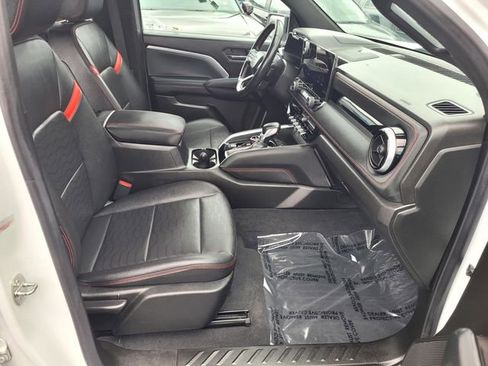 Used 2023 Chevrolet Colorado Z71 w/ Z71 Convenience Package 2 image 20