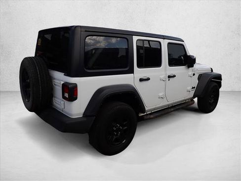 Used 2022 Jeep Wrangler Unlimited Sport AWD/4WD image 13