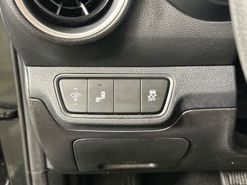 Used 2023 Kia Forte LXS w/ LXS Technology Package image 19