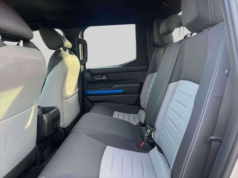 Certified 2025 Toyota Tacoma TRD Off-Road image 13