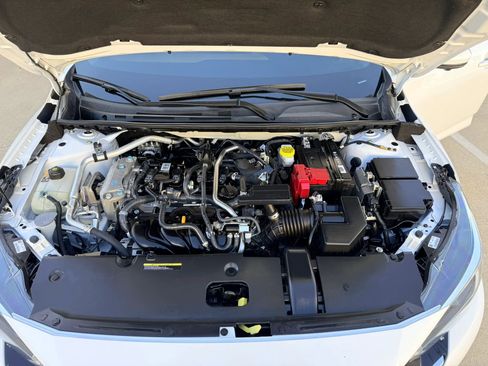 Used 2024 Nissan Sentra SV w/ SV Premium Package image 31