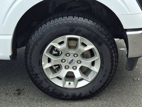 Used 2023 Ford F150 XLT AWD/4WD image 11