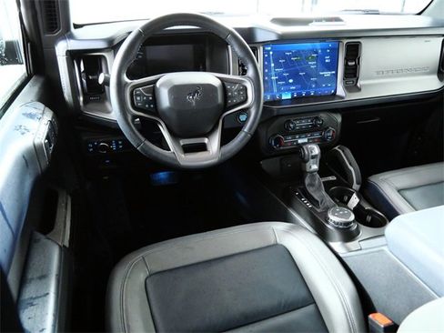 Certified 2021 Ford Bronco Outer Banks image 4