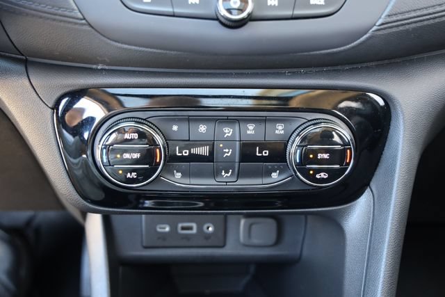 Used 2023 Buick Encore GX Essence w/ Experience Buick Package FWD image 20