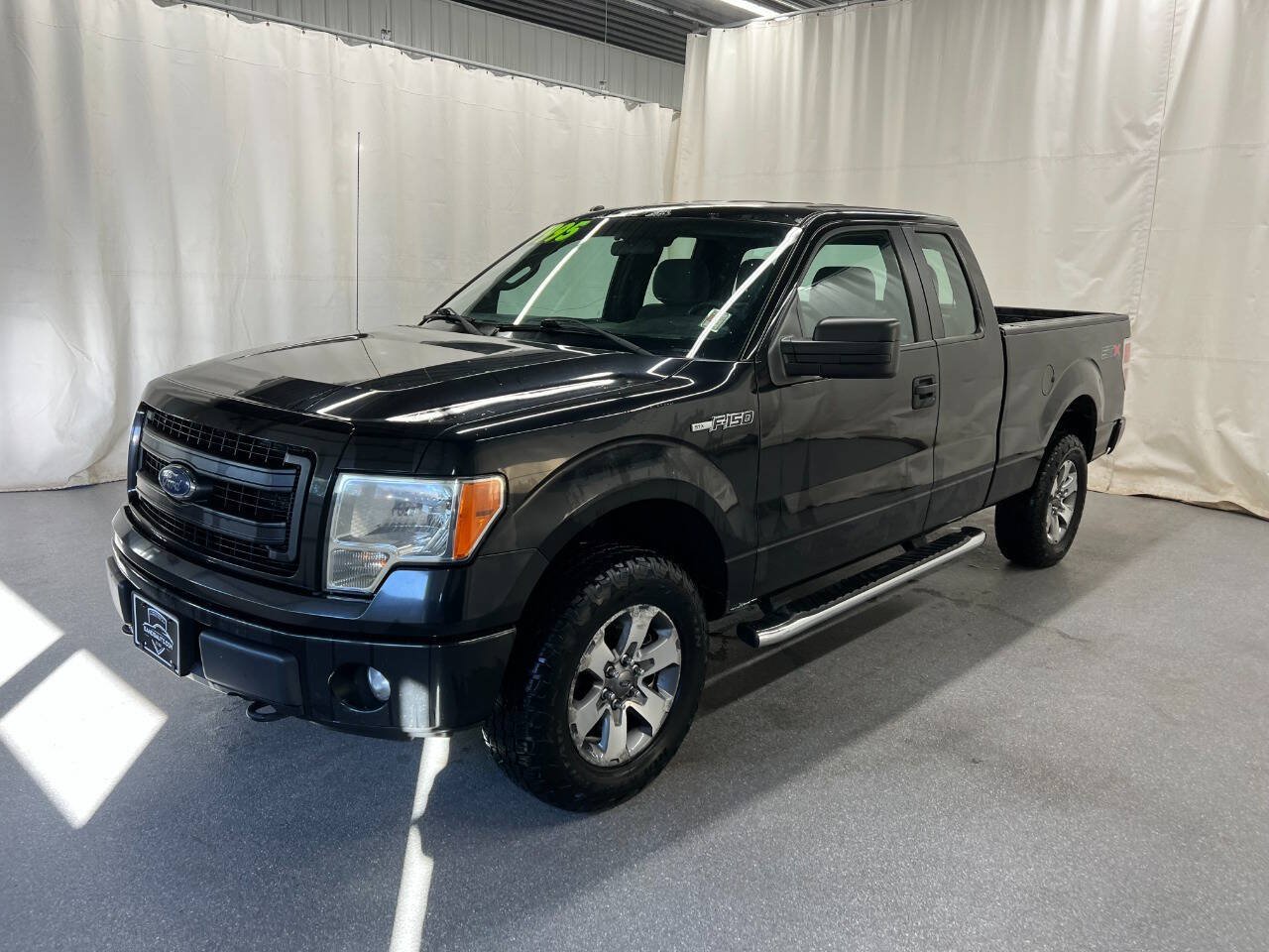 Used 2013 Ford F150 STX w/ Mid Equipment Group AWD/4WD image 1