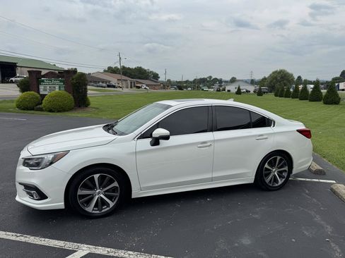 Used 2019 Subaru Legacy 2.5i Limited AWD/4WD image 4