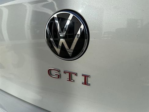 Used 2023 Volkswagen GTI S image 9