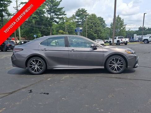 Certified 2024 Toyota Camry SE FWD image 7