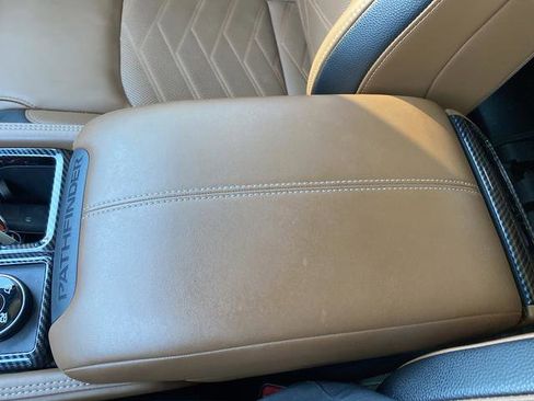 Used 2024 Nissan Pathfinder Platinum w/ Cargo Package image 21