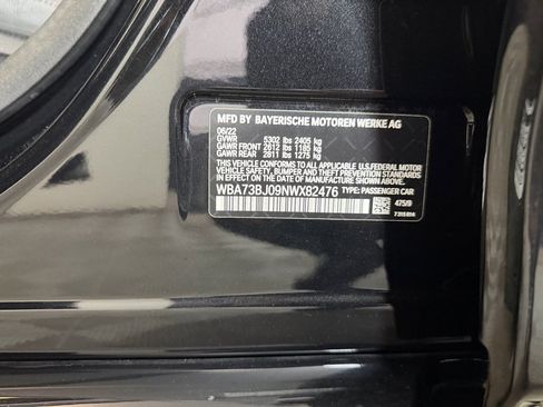 Used 2022 BMW 540i xDrive w/ Premium Package image 27