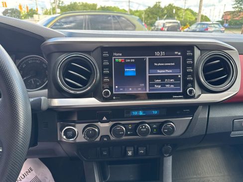 Used 2023 Toyota Tacoma SR5 image 7