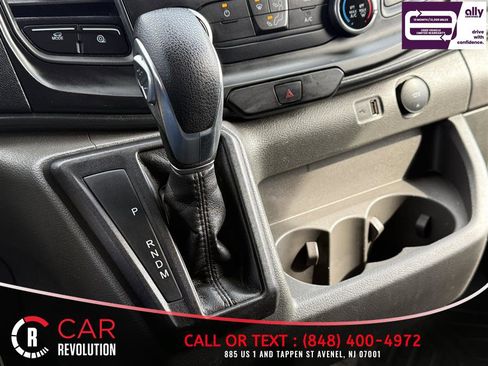 Used 2023 Ford Transit 250 Medium Roof AWD image 14