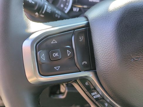 Used 2025 RAM 1500 Laramie w/ Sport Appearance Package AWD/4WD image 17