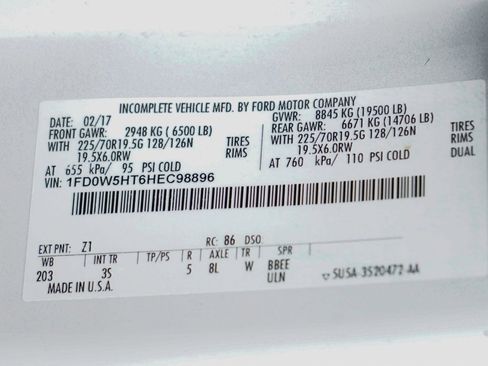 Used 2017 Ford F550 4x4 Crew Cab Super Duty image 50