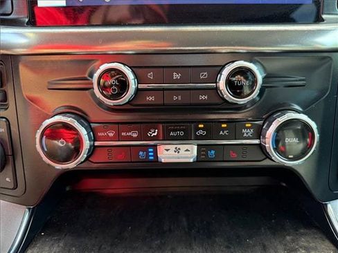 Used 2023 Ford F150 Lariat w/ Equipment Group 502A High AWD/4WD image 14