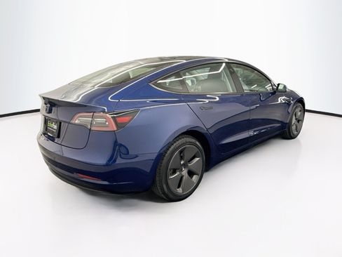 Used 2023 Tesla Model 3 Standard Range RWD image 9