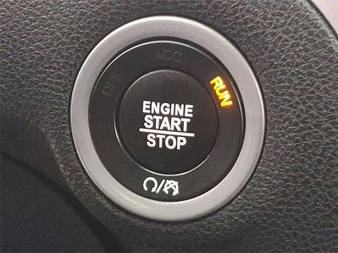 Used 2023 Chrysler 300 Touring L w/ Popular Equipment Group image 25