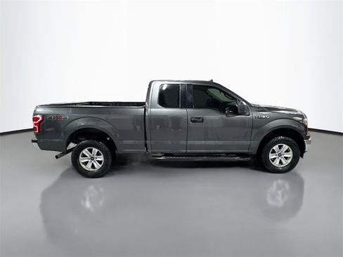 Used 2020 Ford F150 XLT w/ Trailer Tow Package image 5