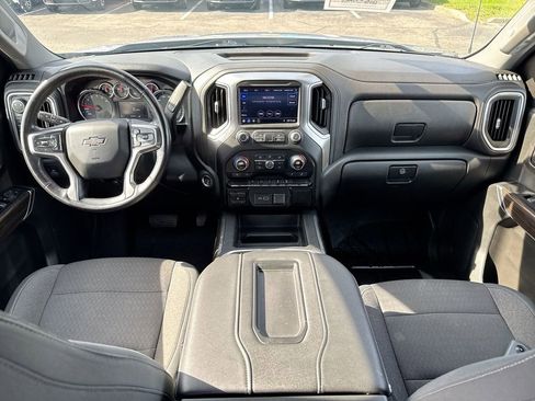 Used 2019 Chevrolet Silverado 1500 RST AWD/4WD image 10