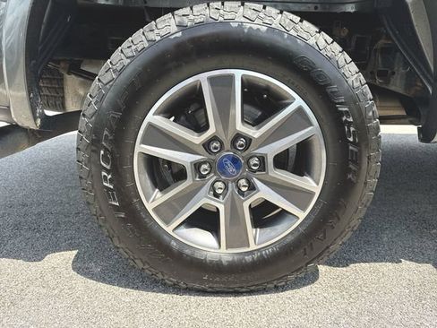 Used 2015 Ford F150 XLT w/ Equipment Group 301A Mid AWD/4WD image 31