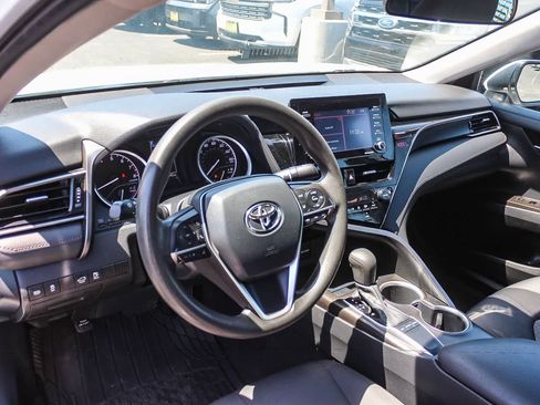 Used 2022 Toyota Camry LE FWD image 22