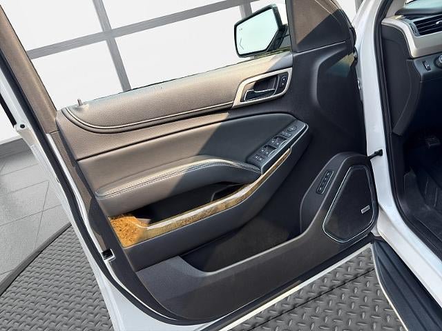 Used 2016 GMC Yukon Denali w/ Open Road Package AWD/4WD image 26