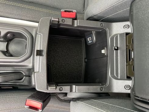 Used 2024 Jeep Gladiator Sport image 23