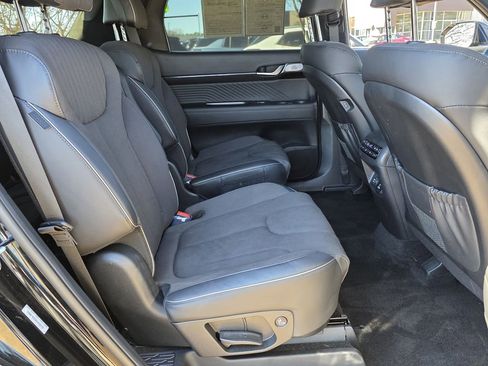 Used 2025 Hyundai Palisade Calligraphy image 23
