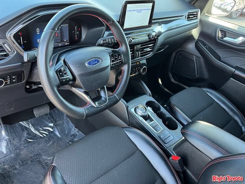 Used 2025 Ford Escape ST-Line FWD image 19