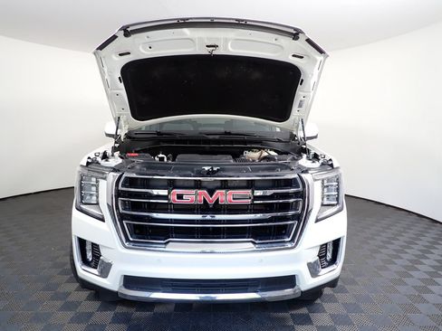 Used 2022 GMC Yukon SLT w/ SLT Premium Package AWD/4WD image 48