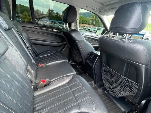 Used 2017 Mercedes-Benz GLS 450 4MATIC image 21