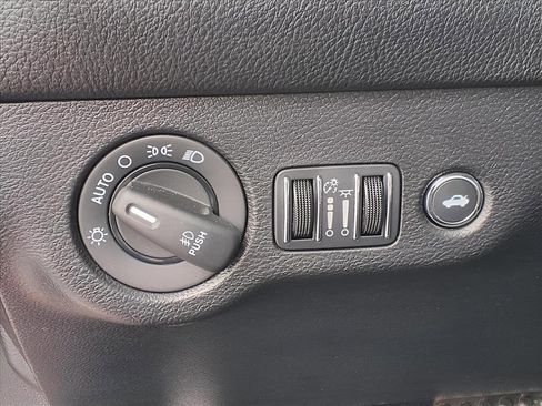 Used 2021 Dodge Challenger R/T Scat Pack w/ Shaker Package image 16