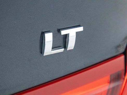 Used 2023 Chevrolet Malibu LT FWD image 14