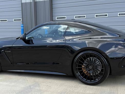 Used 2025 Mercedes-Benz AMG GT 63 image 33