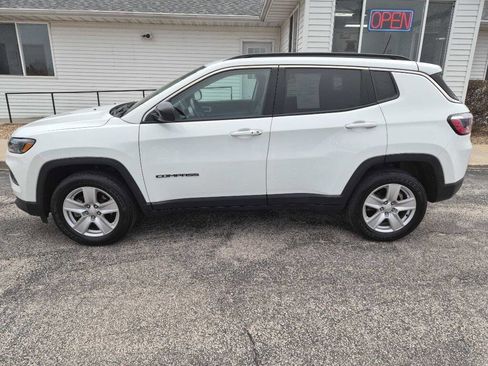 Used 2022 Jeep Compass Latitude w/ Convenience Group image 4