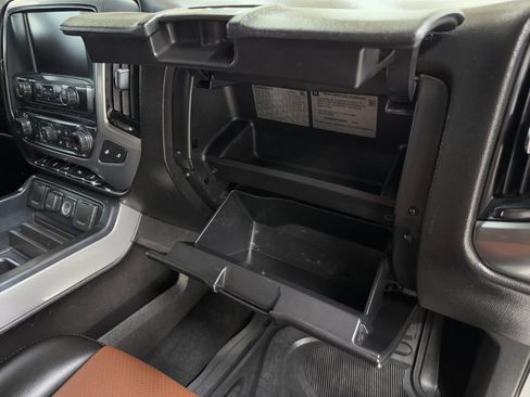 Used 2017 Chevrolet Silverado 1500 LT w/ Texas Edition image 45