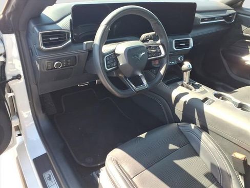 Used 2024 Ford Mustang GT Premium image 14