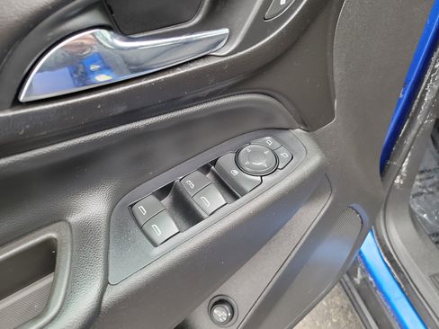 Used 2019 Chevrolet Equinox LT image 19