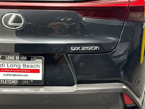 Used 2023 Lexus UX 250h UX 250h image 16