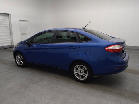 Used 2019 Ford Fiesta SE FWD image 3