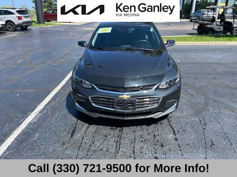 Used 2016 Chevrolet Malibu Premier w/ Driver Confidence Package II FWD image 4