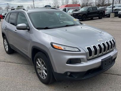 Used 2017 Jeep Cherokee Latitude w/ Cold Weather Group