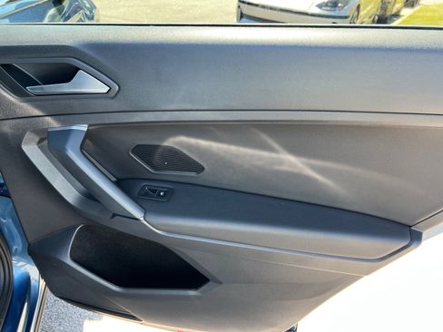 Used 2019 Volkswagen Tiguan S image 19